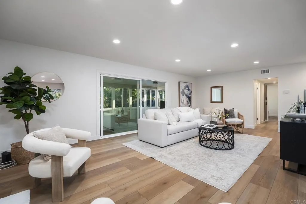 https://cdn.realtyfeed.com/cdn/127/306789882/fae83a8fe9501692f2ce555aec556b77.webp