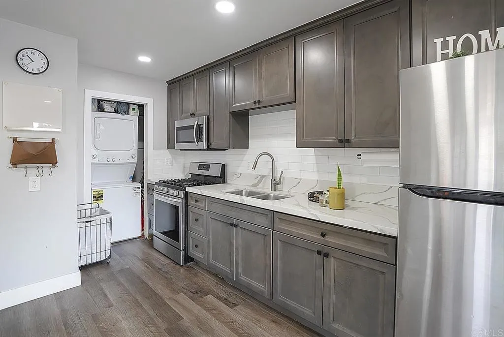 3536 Del Sol Boulevard Unit H, San Diego, CA 92154 - Photo 2 of 21, San Diego, CA