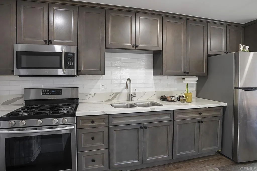 Photo #6: PTP2606077 Listing: Photo #6