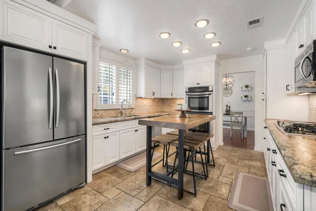 975 Rose Arbor Drive, San Marcos, CA 92078 - Photo 4 of 50, San Marcos, CA
