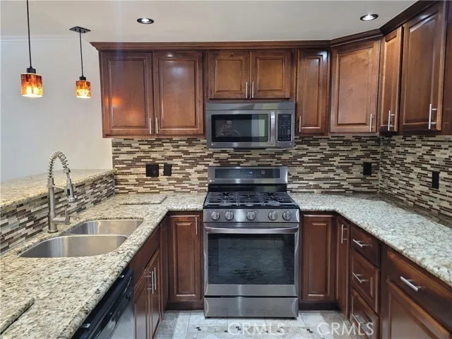 Mission Hills (san Fernando), CA 91345