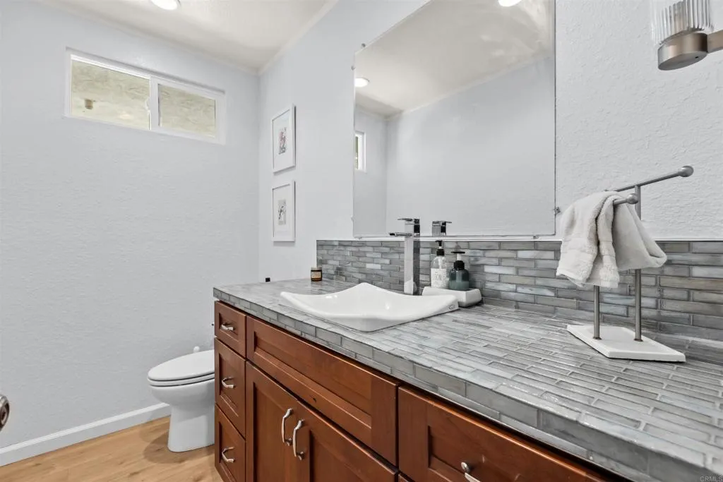 Photo #12: PTP2606078 Listing: Photo #12