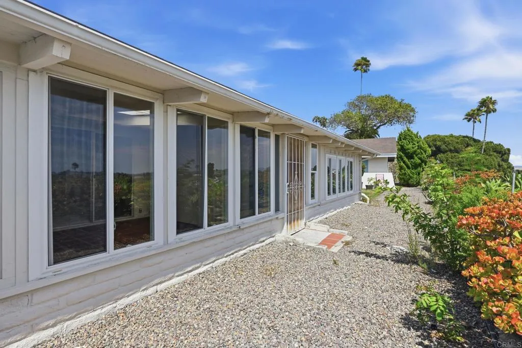 https://cdn.realtyfeed.com/cdn/127/306789929/1bc2e94aa9e70d742a6d93bf3a883135.webp