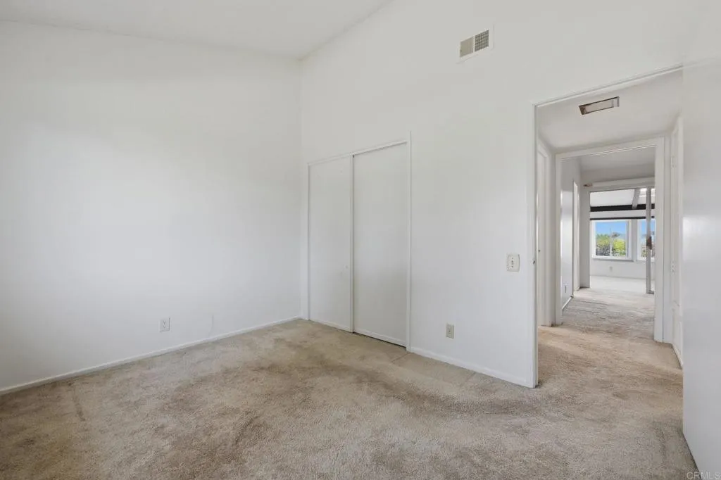 https://cdn.realtyfeed.com/cdn/127/306789929/486b7f2a1f5bddb2789831839fb17550.webp