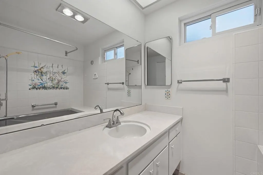 https://cdn.realtyfeed.com/cdn/127/306789929/5ac37fd351dbe256fb5269d26bd7ecf2.webp