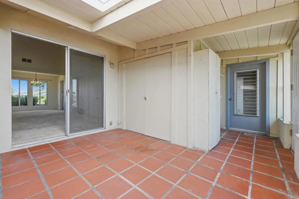https://cdn.realtyfeed.com/cdn/127/306789929/e2d4deda2e2599607e984610d61c22ad.webp
