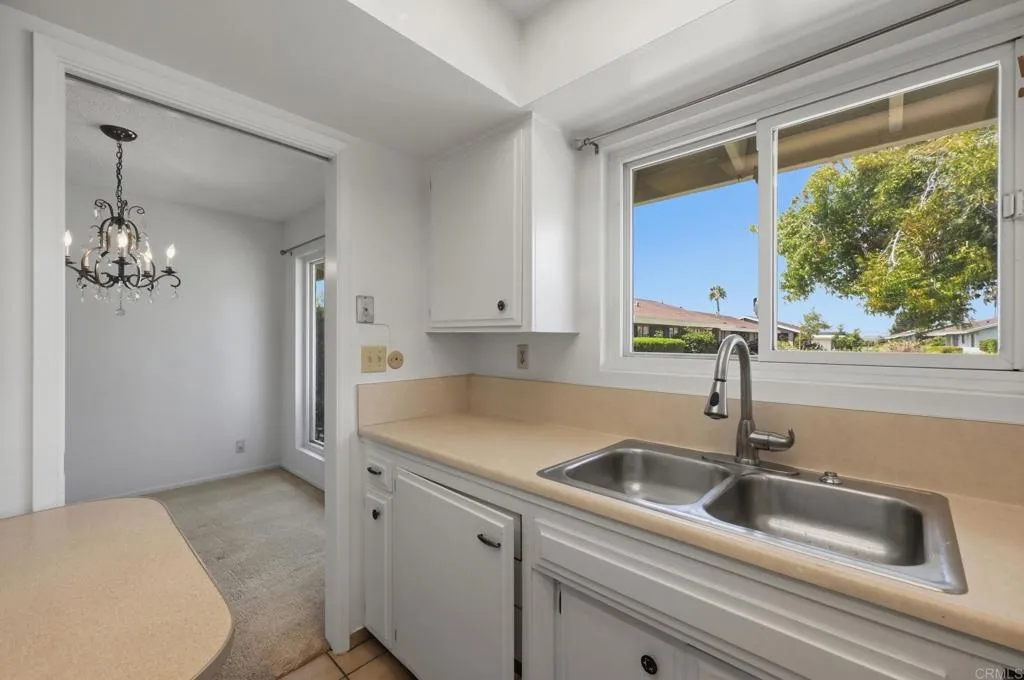 https://cdn.realtyfeed.com/cdn/127/306789929/e8385842ea1aed92d7a81d73569039c2.webp