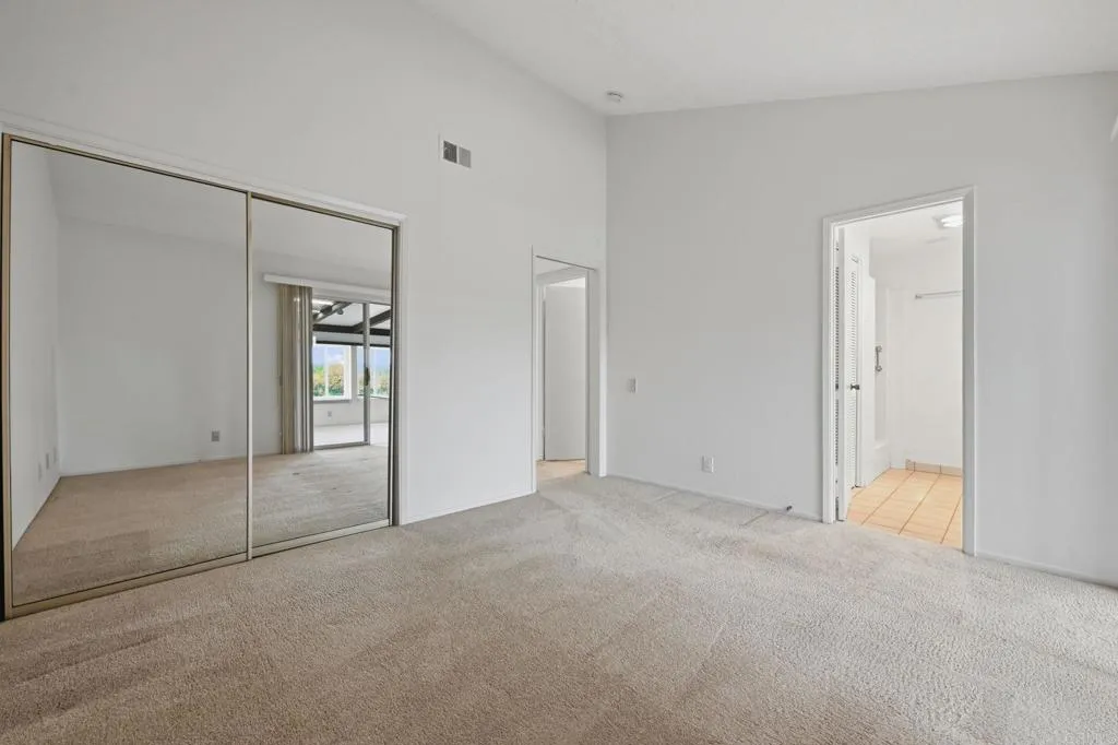 https://cdn.realtyfeed.com/cdn/127/306789929/fc0eb17b8219854f501f694fe50d772c.webp