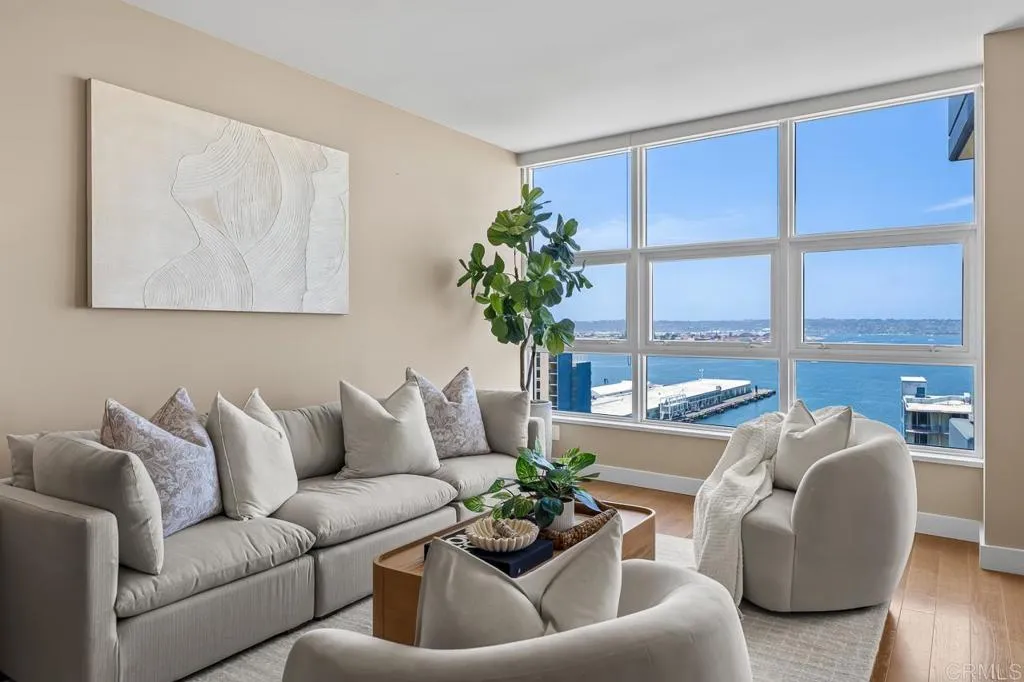 1325 Pacific Highway Unit 1701, San Diego, CA 92101 - Photo 3 of 53, San Diego, CA