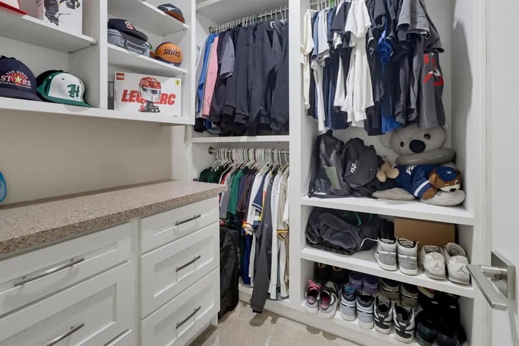 https://cdn.realtyfeed.com/cdn/127/306789935/26e1843a93d3ba94c046989ddaf21bf3.webp