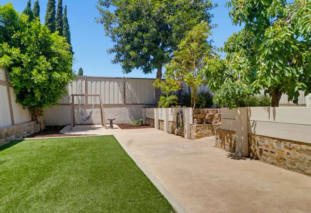 https://cdn.realtyfeed.com/cdn/127/306789935/2a2ffd13eeb3b03587c926779a96c873.webp