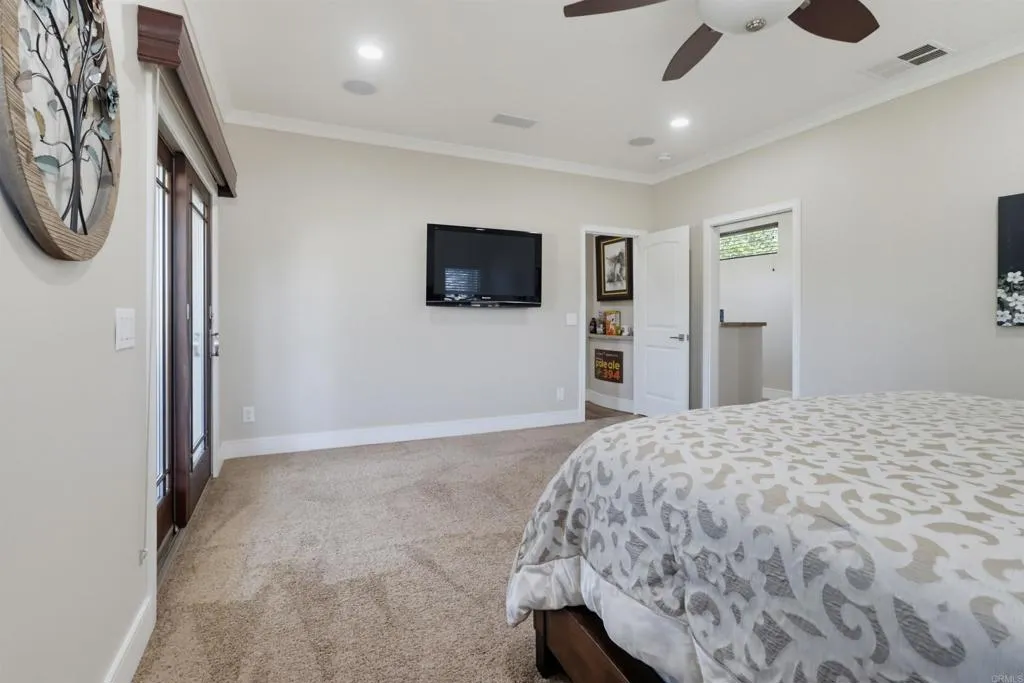 https://cdn.realtyfeed.com/cdn/127/306789935/b7da4353fb203bc484030fff2423a3e1.webp