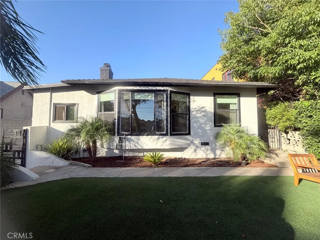 Los Angeles, CA 90039