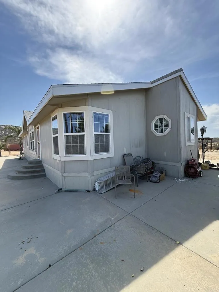 https://cdn.realtyfeed.com/cdn/127/306789974/b42989e4bb843dfd0dff8683c0ece15b.webp