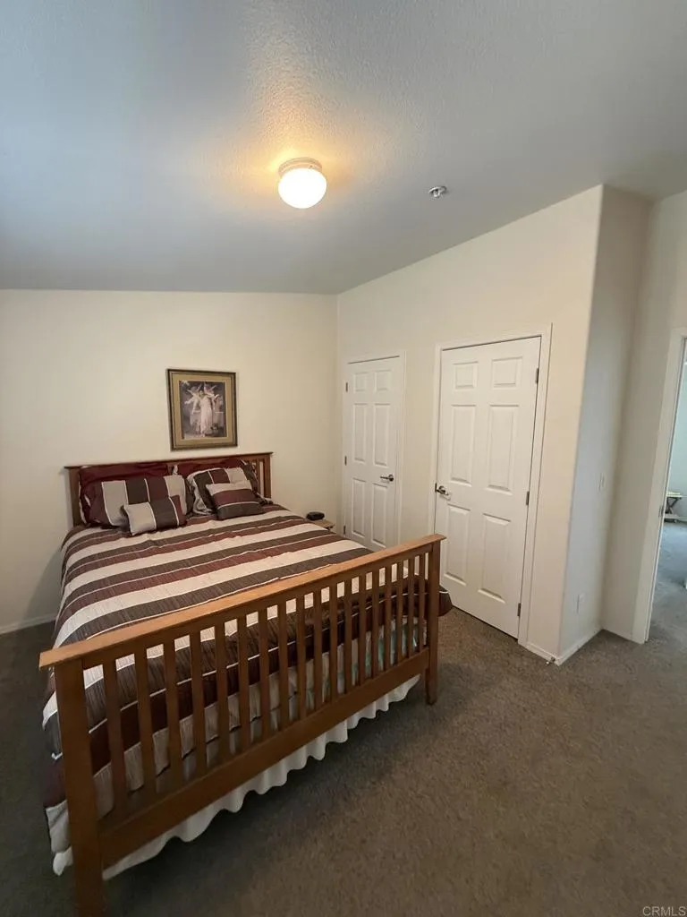 https://cdn.realtyfeed.com/cdn/127/306789974/d242373059f00d5480eb205abb448dc5.webp