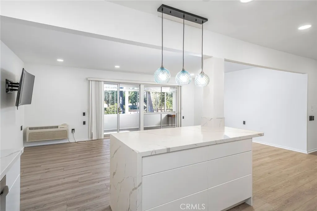 Laguna Woods, CA 92637