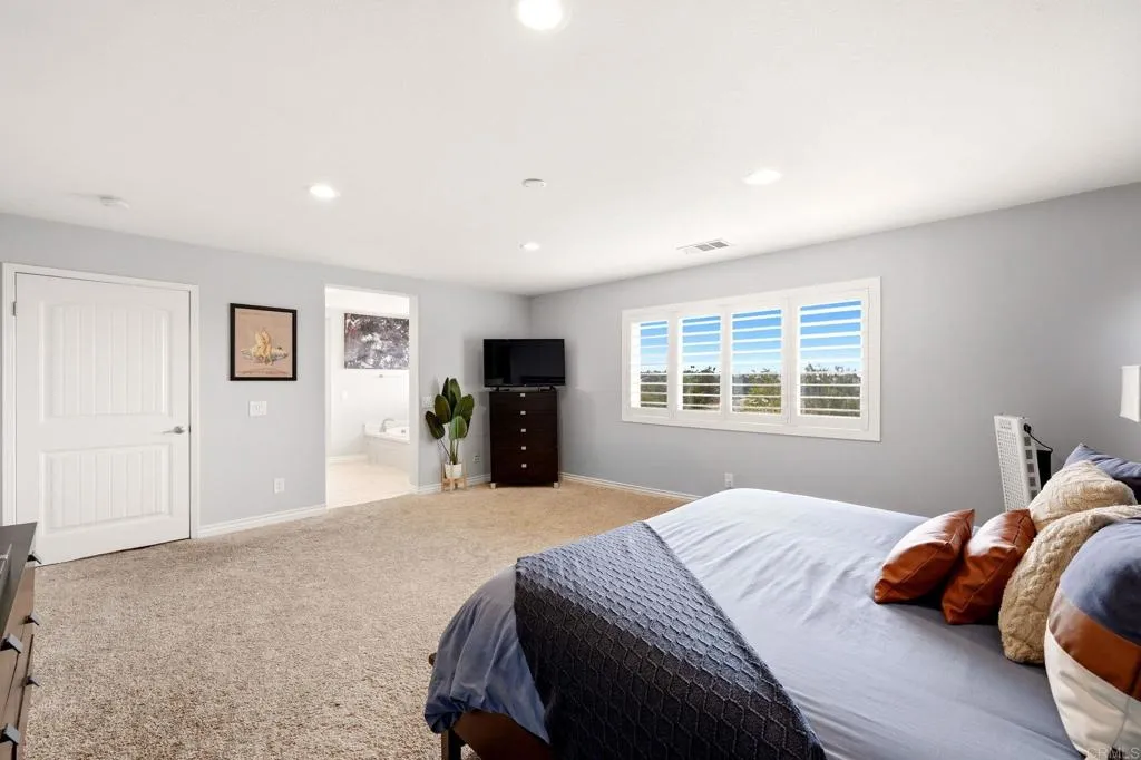 https://cdn.realtyfeed.com/cdn/127/306790023/e21810feb69e8922b144d095ec57028e.webp