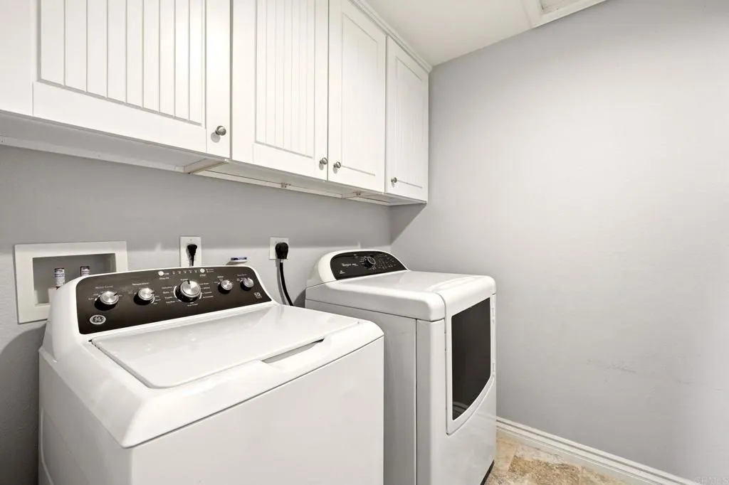 https://cdn.realtyfeed.com/cdn/127/306790023/f8f5907e8e2250af4f9040eb366d8709.webp