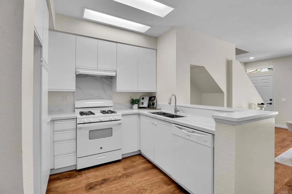 Photo #10: PTP2606089 Listing: Photo #10