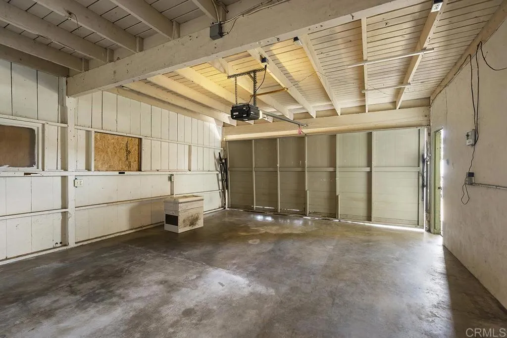 https://cdn.realtyfeed.com/cdn/127/306790061/4e8a35fbd529e95d61ffa76d70c8b1b1.webp