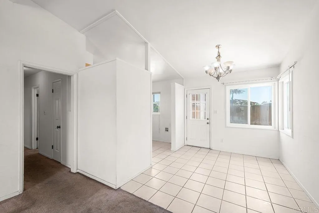 https://cdn.realtyfeed.com/cdn/127/306790061/7597b6c76f300a4087c167c140e832a2.webp