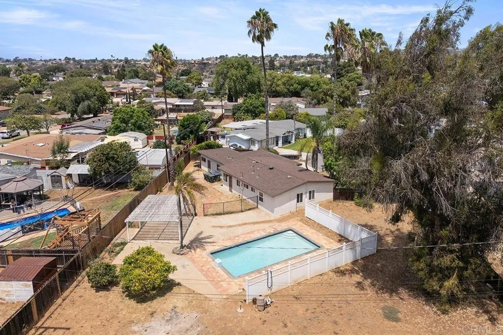 https://cdn.realtyfeed.com/cdn/127/306790061/766184c7bda80c8c003850edcbadac67.webp