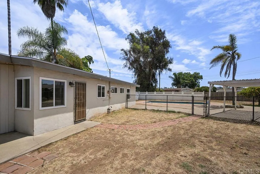 https://cdn.realtyfeed.com/cdn/127/306790061/a170f6a7757098b673deda91701f9511.webp