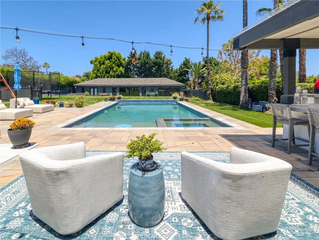 Rolling Hills Estates, CA 90274