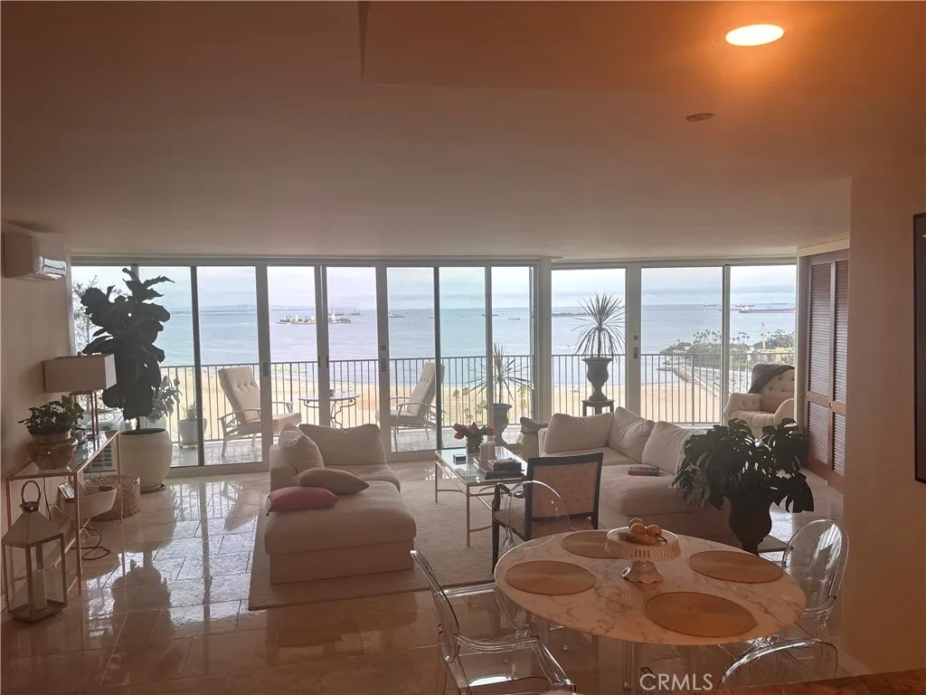 Long Beach, CA 90802