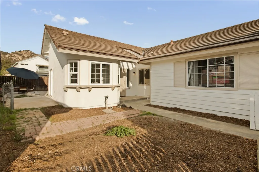 2434 Smokewood, Escondido, CA 92026 - Photo 4 of 45, Escondido, CA