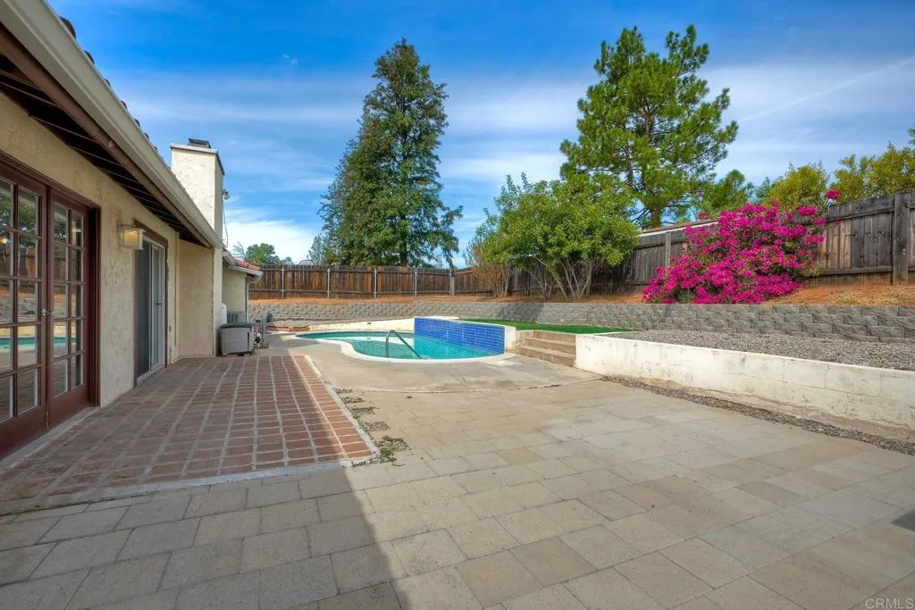 https://cdn.realtyfeed.com/cdn/127/306790135/06f86d502b2507a97d96f0a35f1c39f7.webp