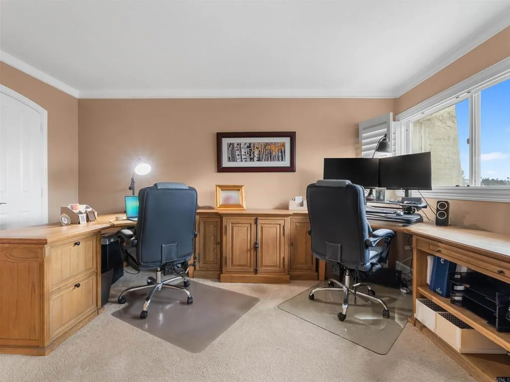https://cdn.realtyfeed.com/cdn/127/306790167/46cead854ce207f183ea64b78e6bbf90.webp