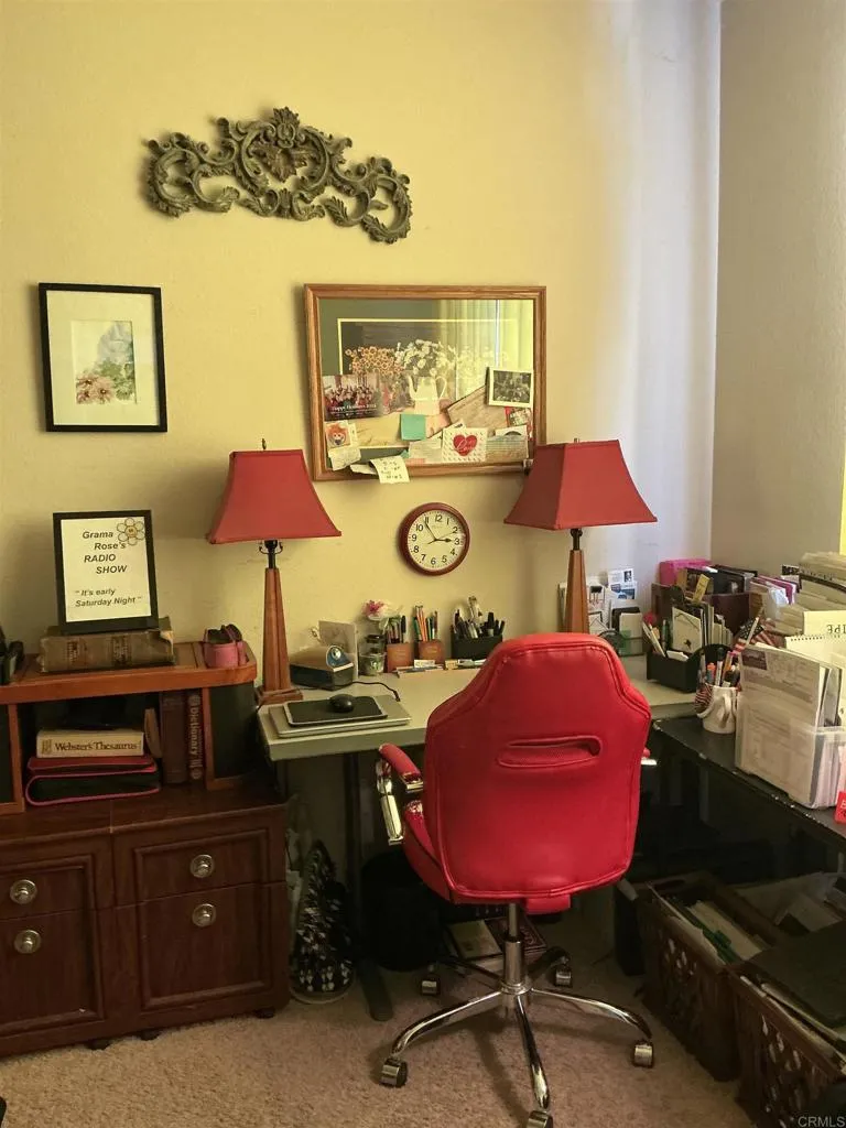 https://cdn.realtyfeed.com/cdn/127/306790176/4c7380d53571efee500aea694c3755f2.webp