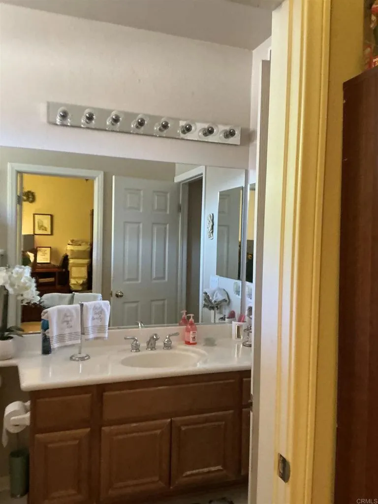 https://cdn.realtyfeed.com/cdn/127/306790176/c9881d4d7a04297e5e07816ed5599098.webp