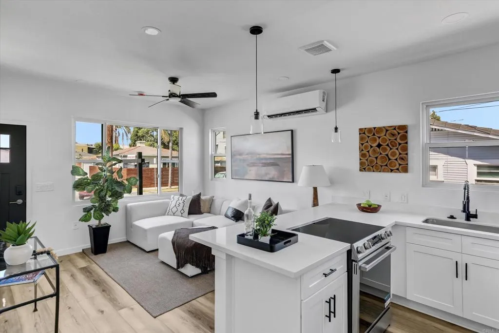https://cdn.realtyfeed.com/cdn/127/306790231/34df2f75e6393ddc6643571d63ad0bb4.webp