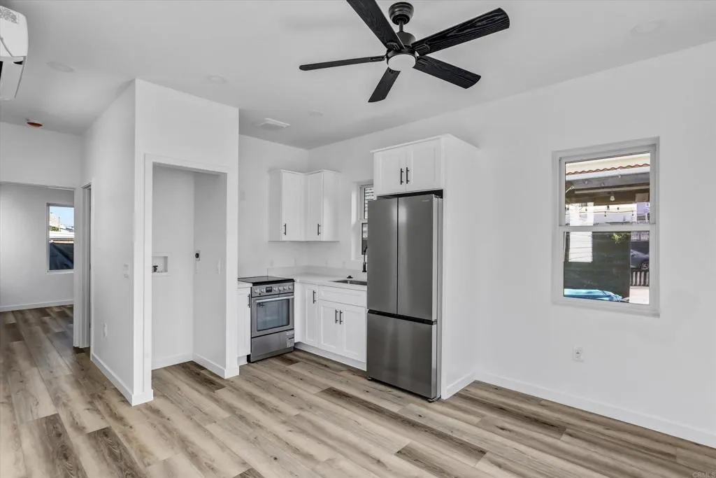 https://cdn.realtyfeed.com/cdn/127/306790231/beb8a9e8484817dfdeceae529b9b4751.webp