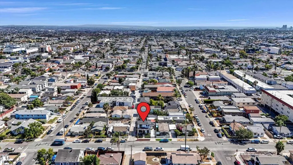 https://cdn.realtyfeed.com/cdn/127/306790231/f0a36c5b0471c8a90918eb48c976ab9d.webp
