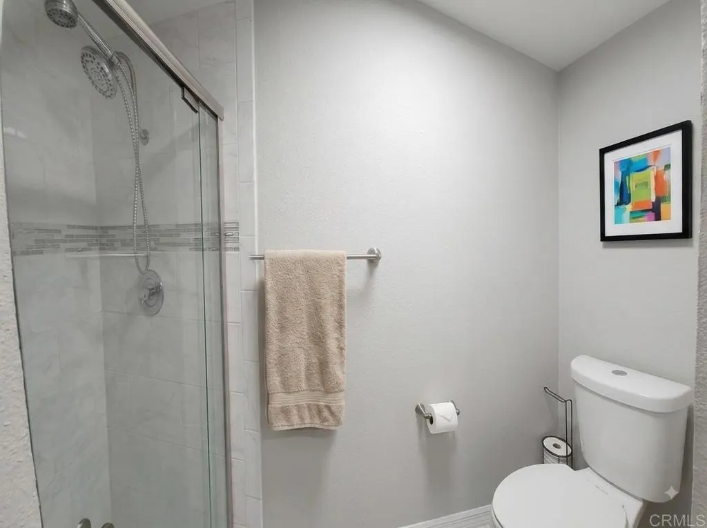 https://cdn.realtyfeed.com/cdn/127/306790233/300f2a039227703b17ba7ebf36f0aa10.webp