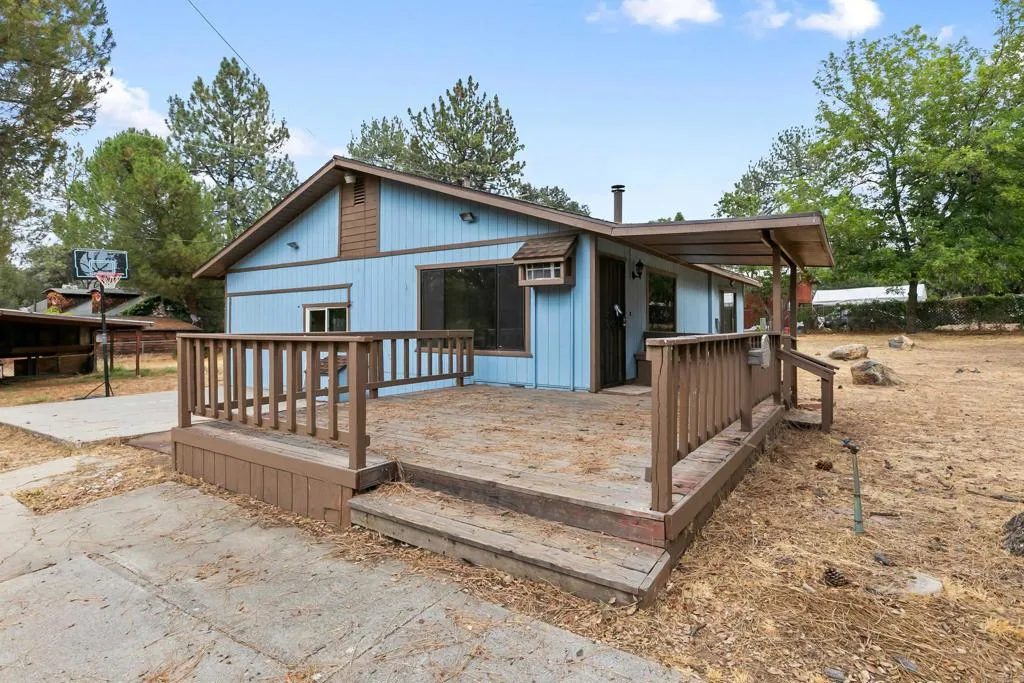https://cdn.realtyfeed.com/cdn/127/306790295/117be052a3c4d8fb904de948afc45f58.webp