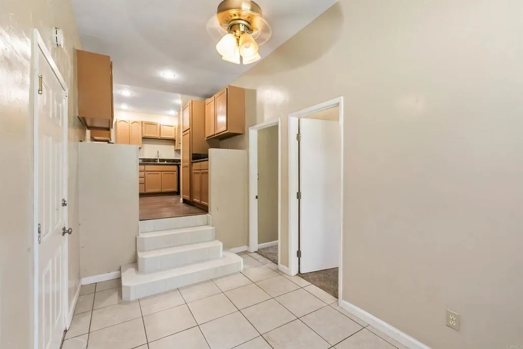 https://cdn.realtyfeed.com/cdn/127/306790295/744c57b09d11f4e841a0a360db230cab.webp