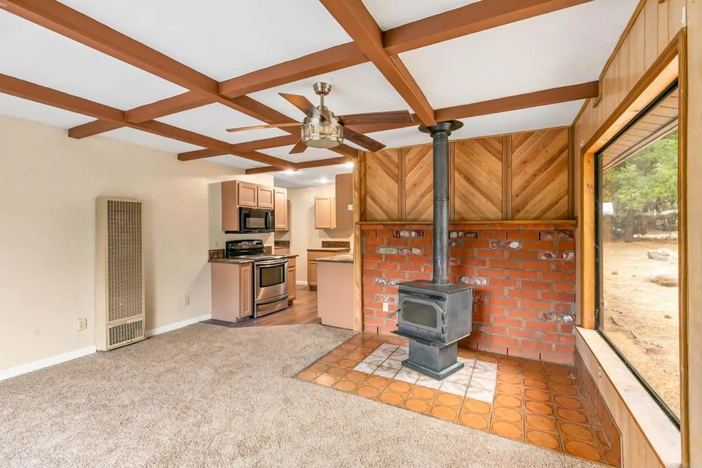 https://cdn.realtyfeed.com/cdn/127/306790295/79497225f7a387a7c8592e5df6febfaa.webp