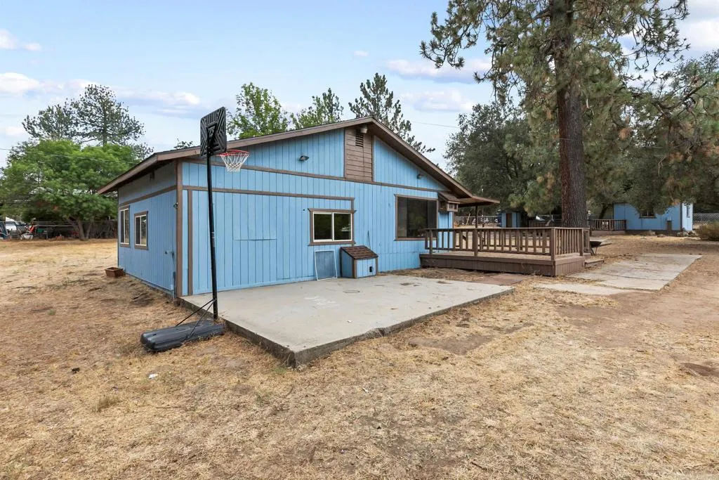 https://cdn.realtyfeed.com/cdn/127/306790295/bd986ce268174b026cccb9af51a4d1d2.webp