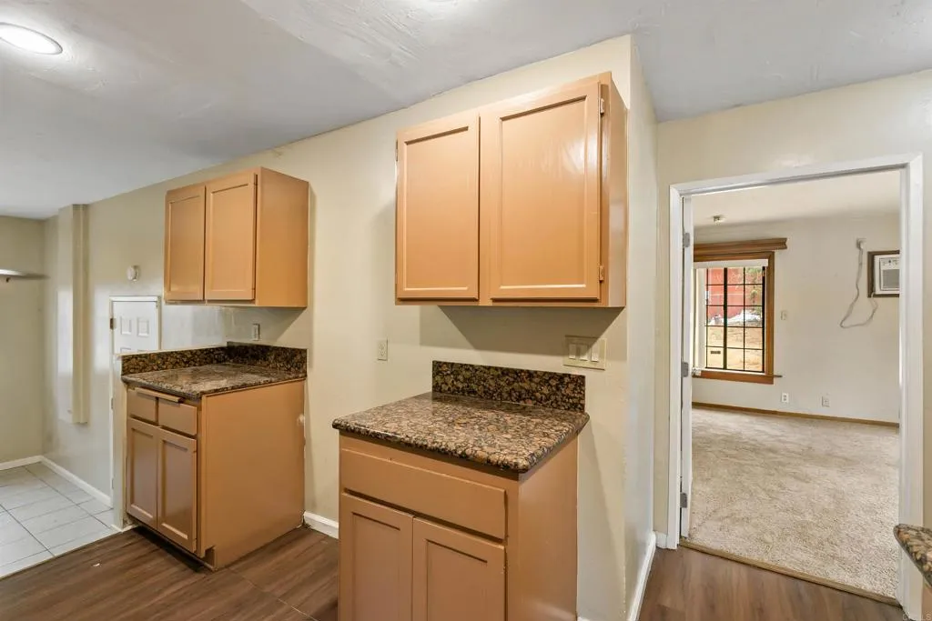 https://cdn.realtyfeed.com/cdn/127/306790295/d24cd8d125f211aff723798bafa882ce.webp