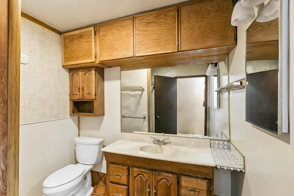 https://cdn.realtyfeed.com/cdn/127/306790295/d546c7d191b318e2453618bd45b37b57.webp