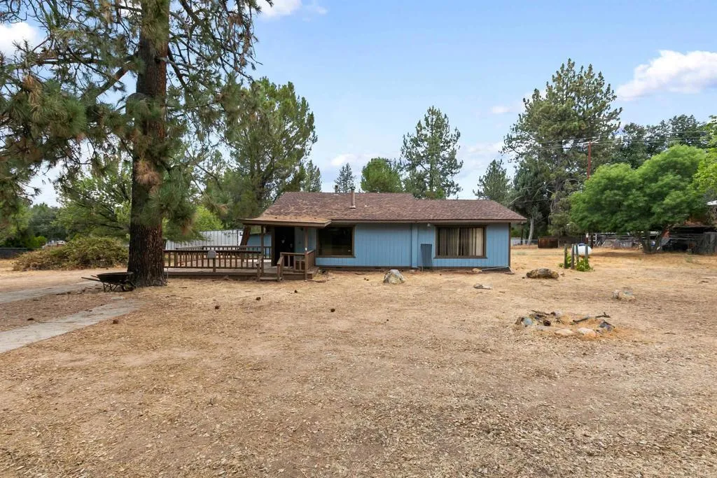 https://cdn.realtyfeed.com/cdn/127/306790295/fb2bd41bc3ad65f505edcc442f7ff940.webp
