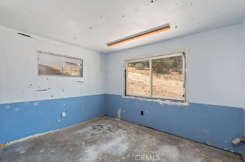 https://cdn.realtyfeed.com/cdn/127/306790332/18fe14825de35435e6b6135cd36b19e1.webp