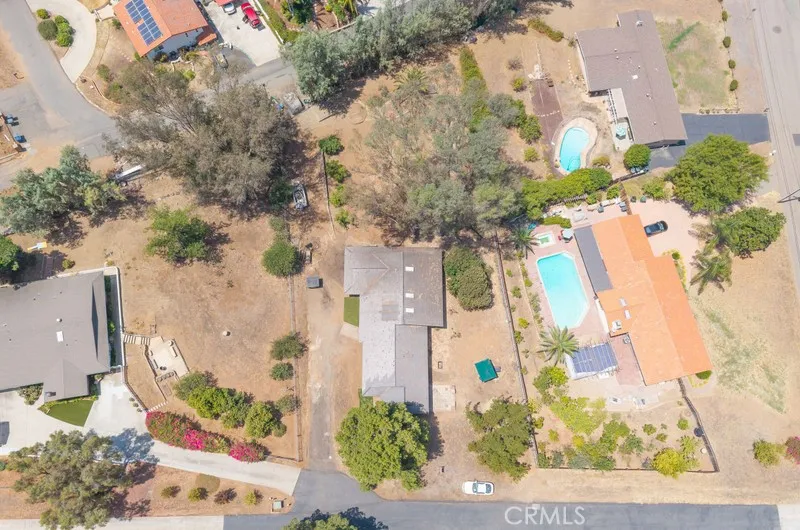 https://cdn.realtyfeed.com/cdn/127/306790332/1cdc5cccc0fd235a088eb3048d0717df.webp