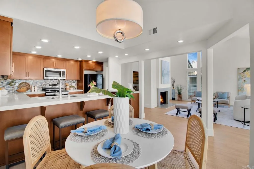 https://cdn.realtyfeed.com/cdn/127/306790348/6dad81881e8a708ad69f938492e8bcb0.webp