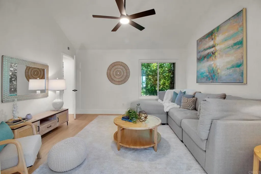 https://cdn.realtyfeed.com/cdn/127/306790348/e695fa3958824e5566296dc217c138a2.webp