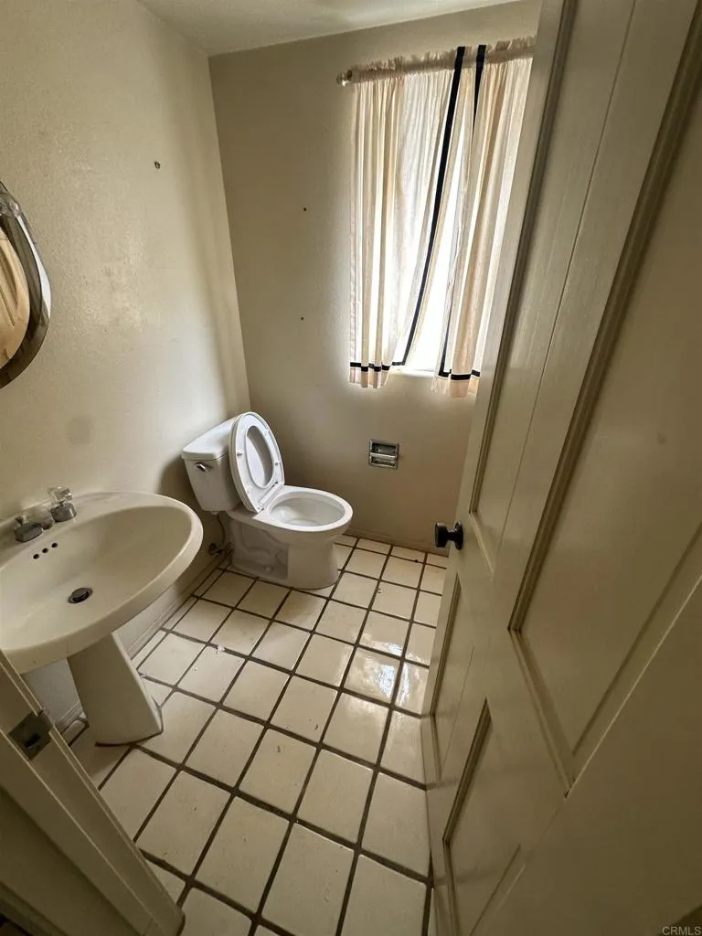 https://cdn.realtyfeed.com/cdn/127/306790353/5247505fe5ff85923a89b563ed296233.webp